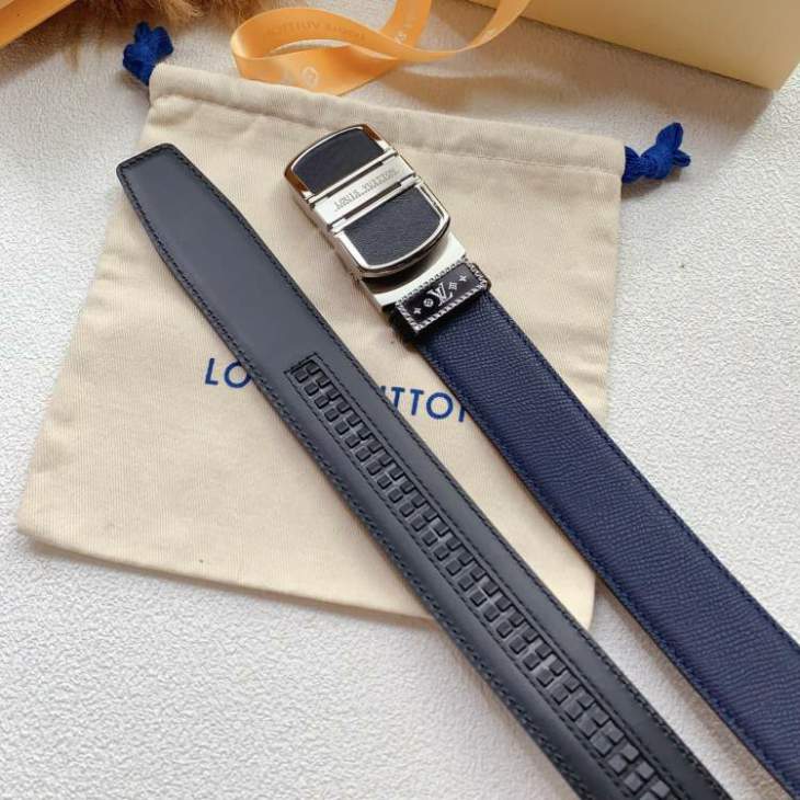 Picture of Louis Vuitton Belts _SKUfw202700109fw
